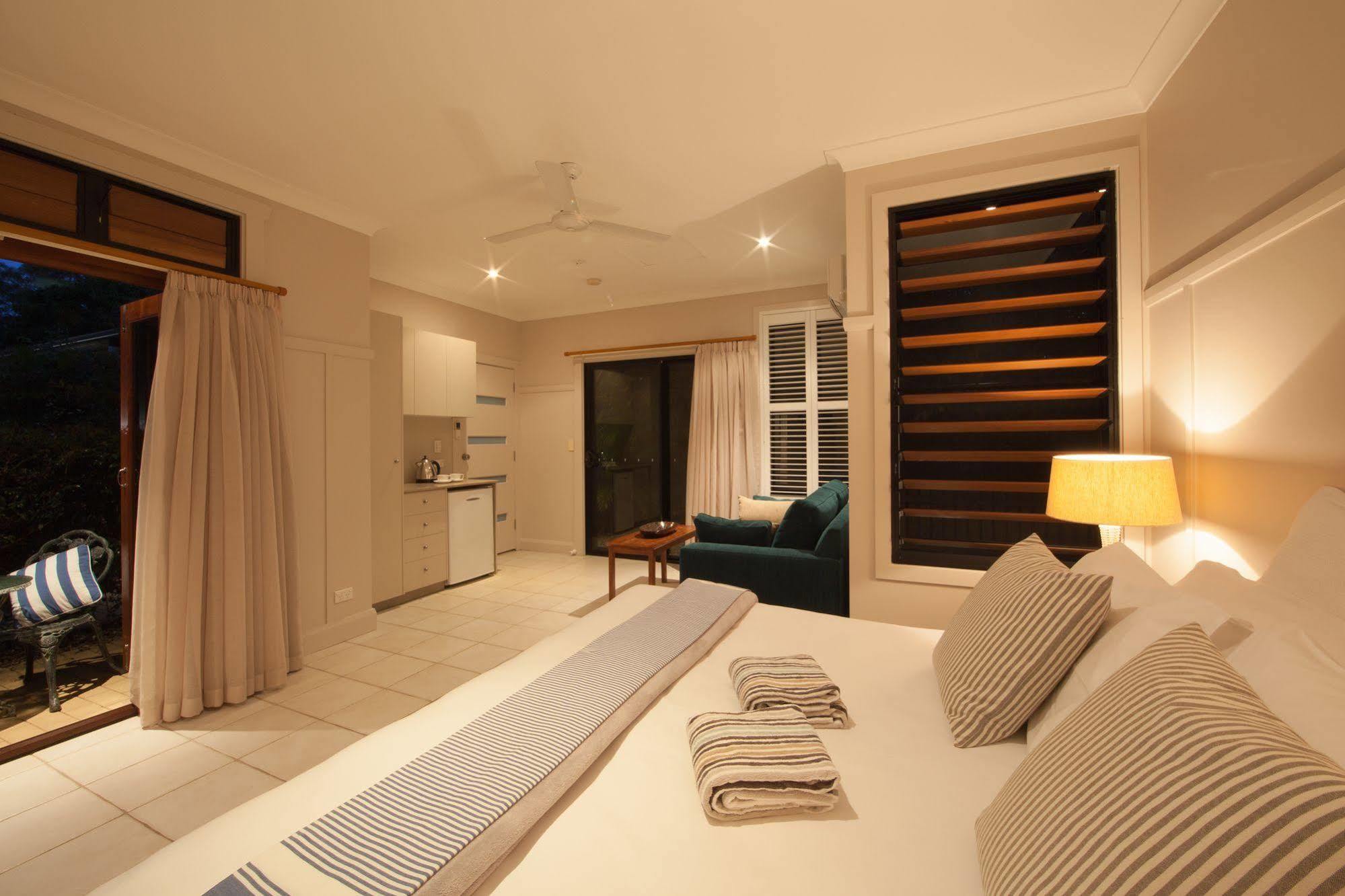Cavvanbah Beach House Teluk Byron Bagian luar foto